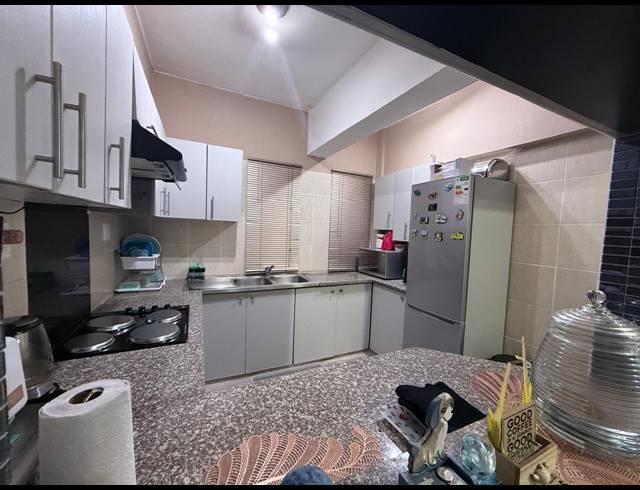3 BEDROOM APARTMENT RENTED IN MUSGRAVE
